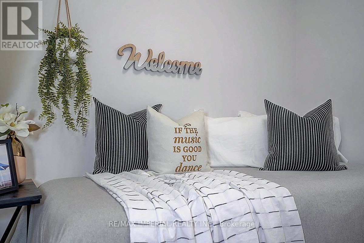 406 - 125 Western Battery Road, Toronto, Ontario  M6K 3R8 - Photo 25 - C12568866