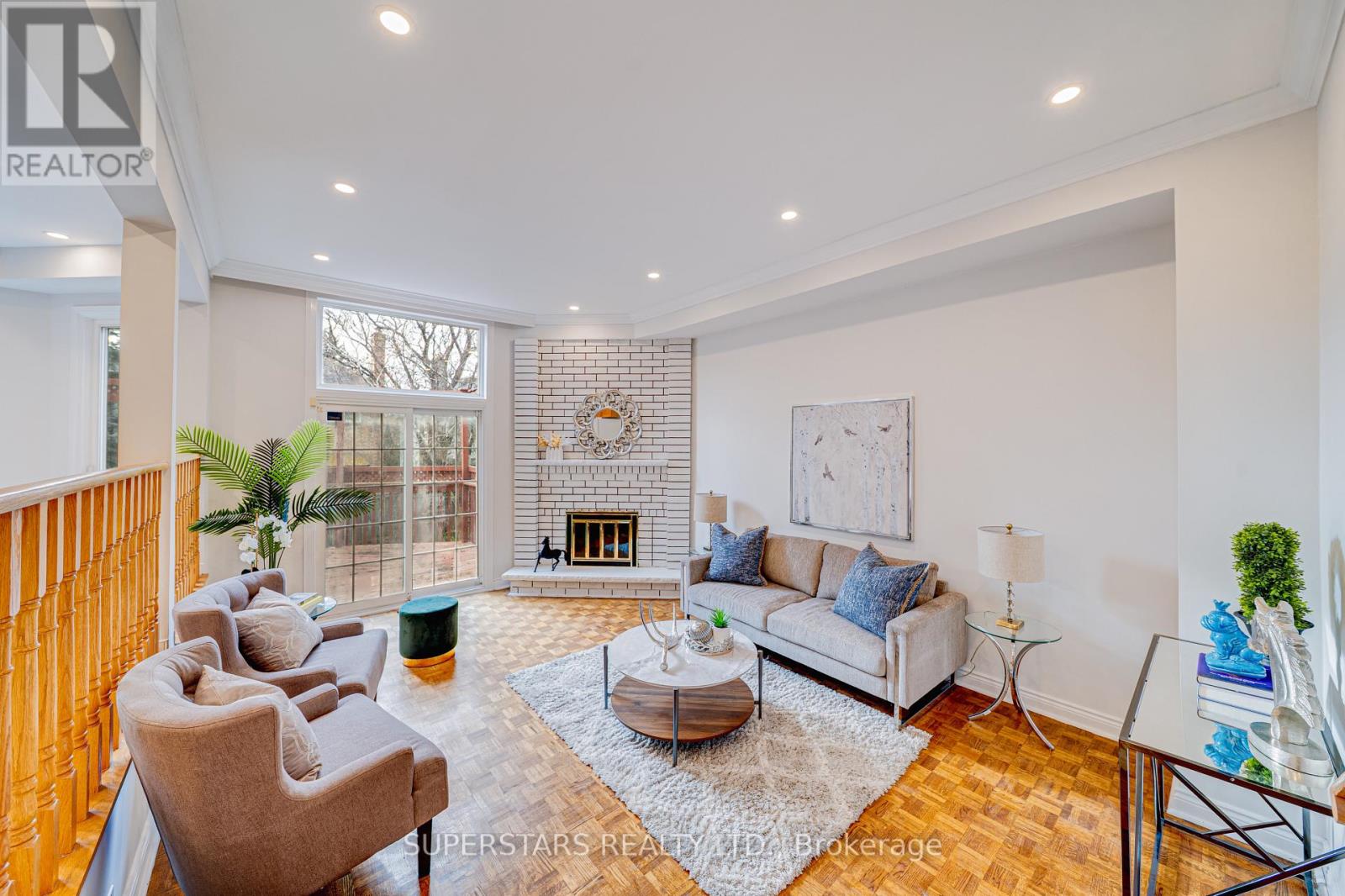 149 Tomlinson Circle, Markham, Ontario  L3R 9K4 - Photo 4 - N12568830