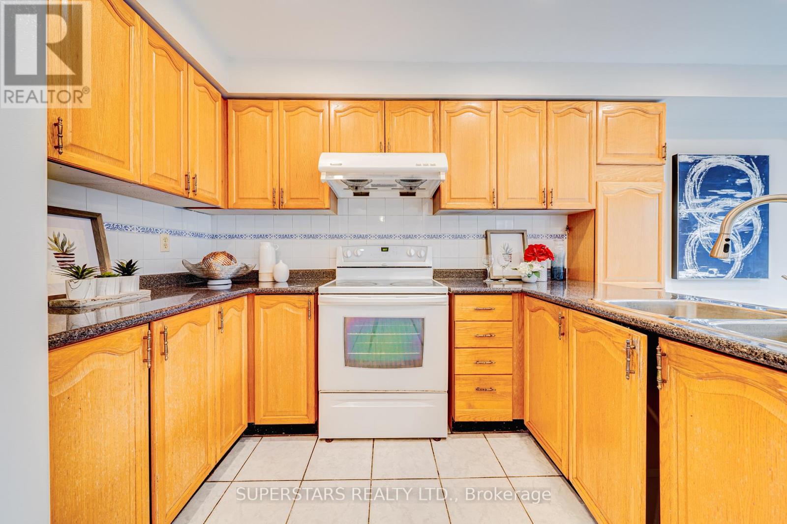 149 Tomlinson Circle, Markham, Ontario  L3R 9K4 - Photo 7 - N12568830