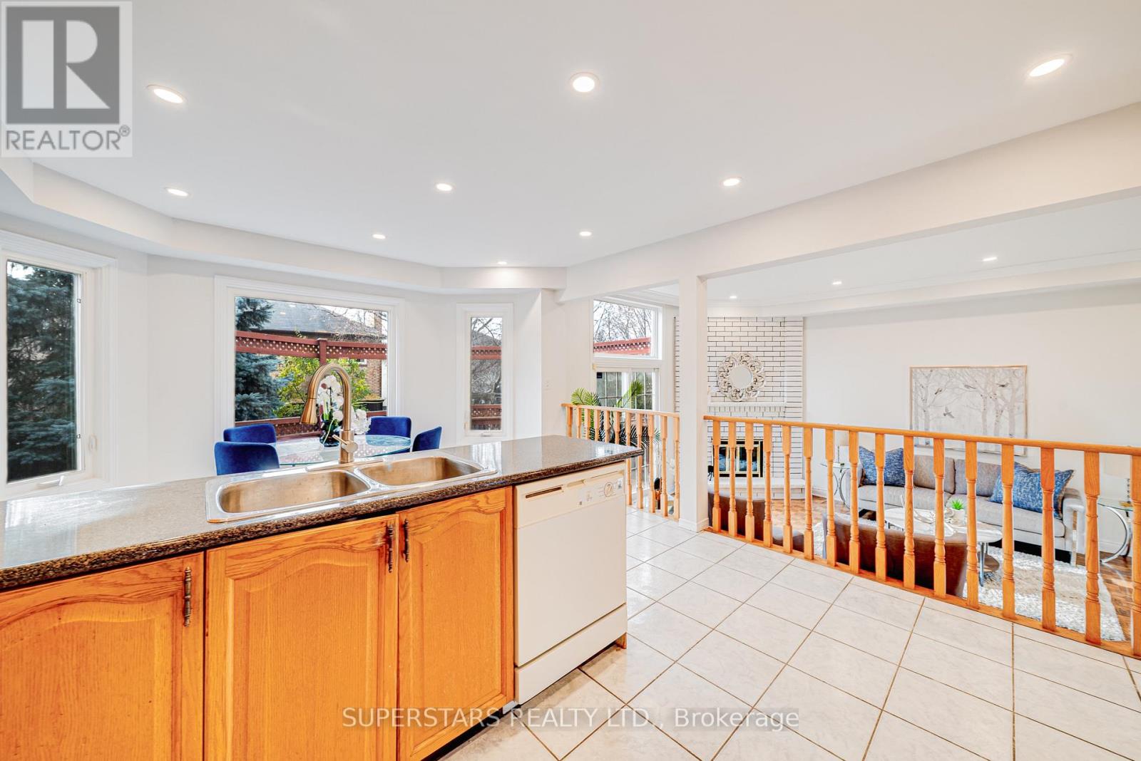 149 Tomlinson Circle, Markham, Ontario  L3R 9K4 - Photo 8 - N12568830