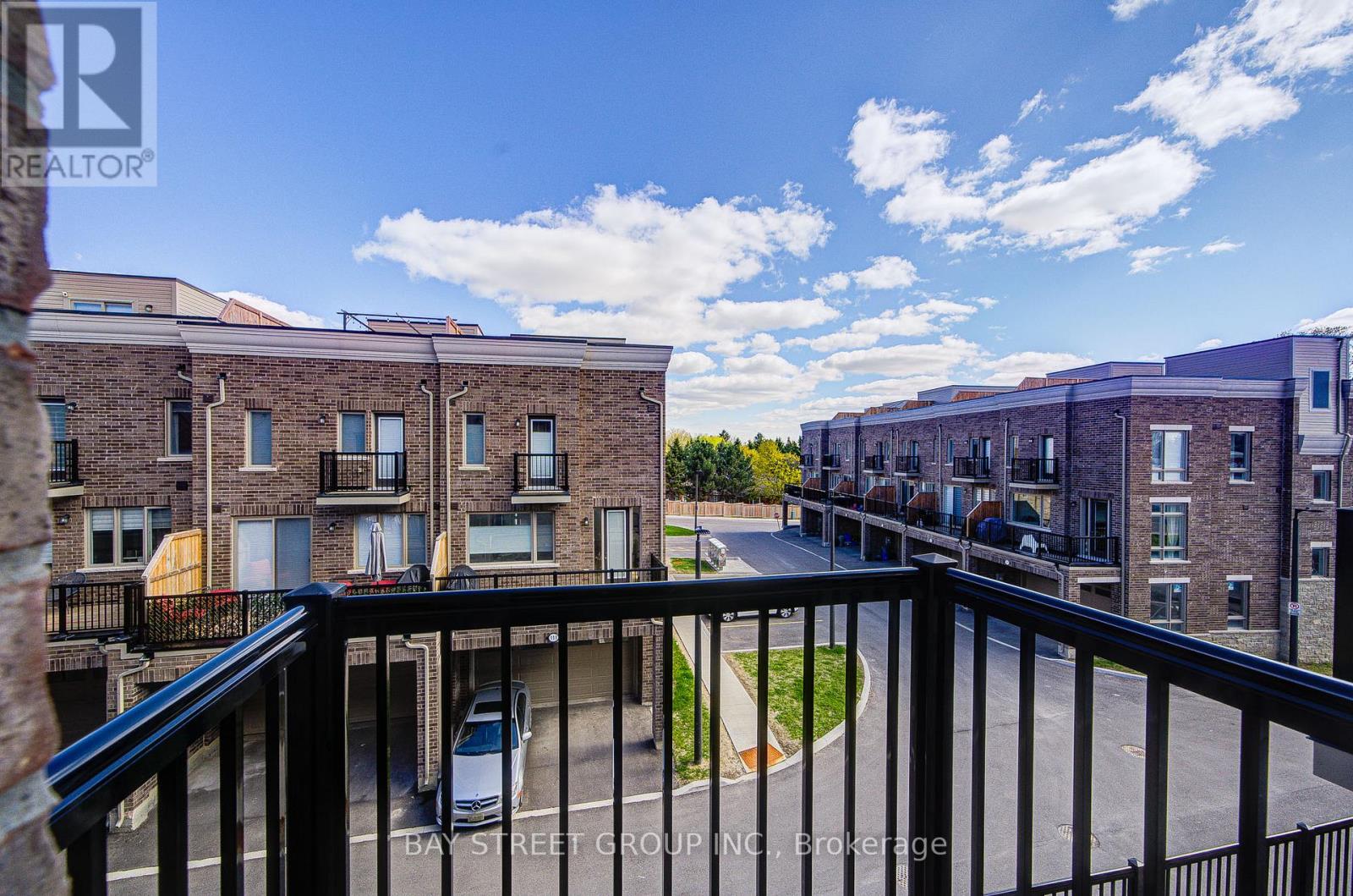 6859 Main Street, Whitchurch-Stouffville, Ontario  L4A 4X2 - Photo 11 - N12568842