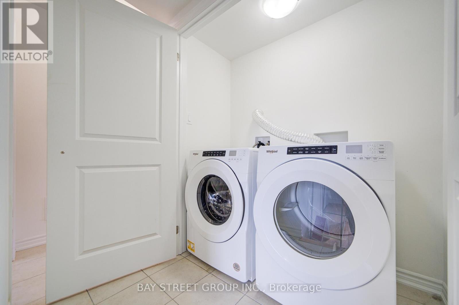 6859 Main Street, Whitchurch-Stouffville, Ontario  L4A 4X2 - Photo 31 - N12568842