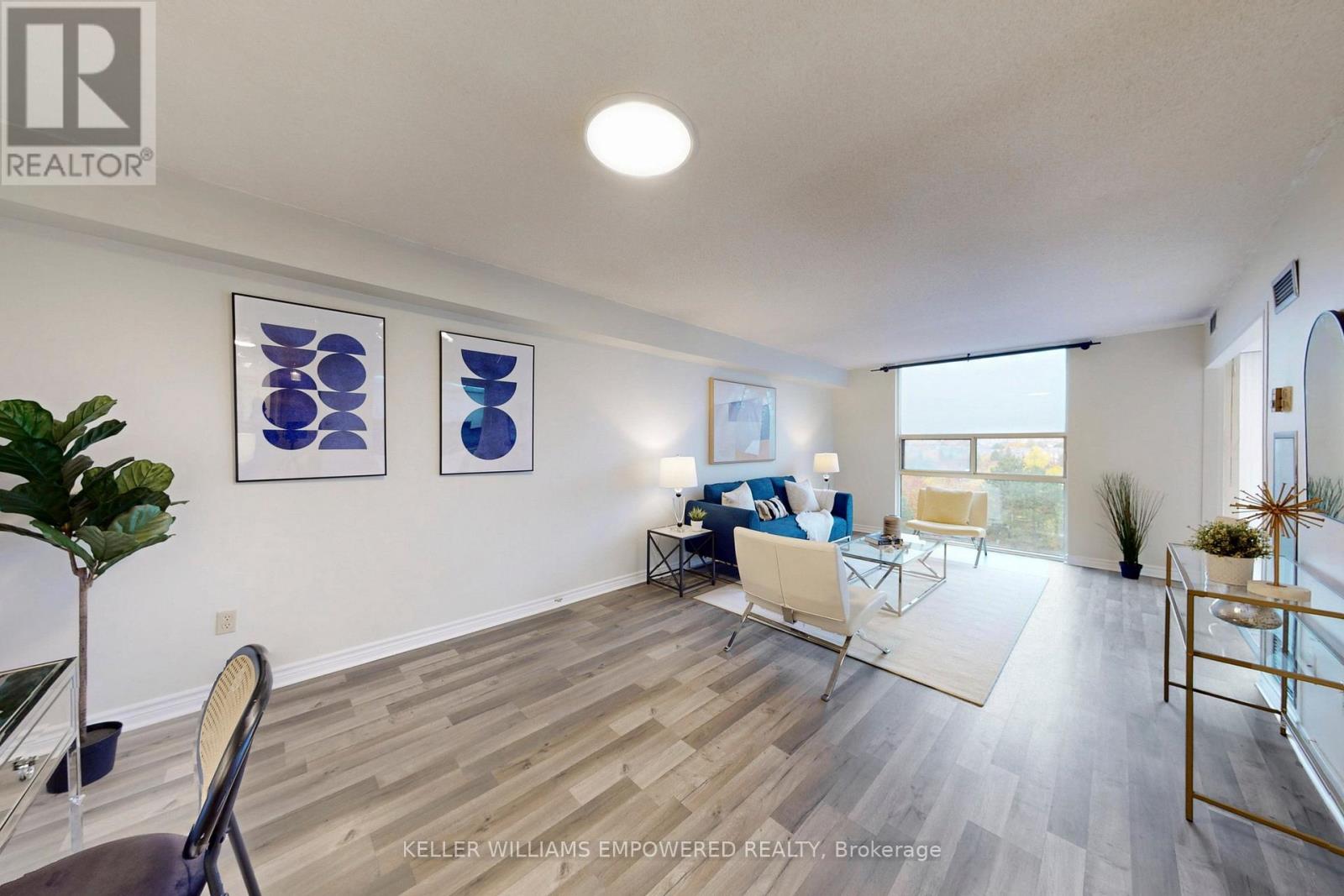 707 - 20 Harding Boulevard W, Richmond Hill, Ontario  L4C 9S4 - Photo 10 - N12568874