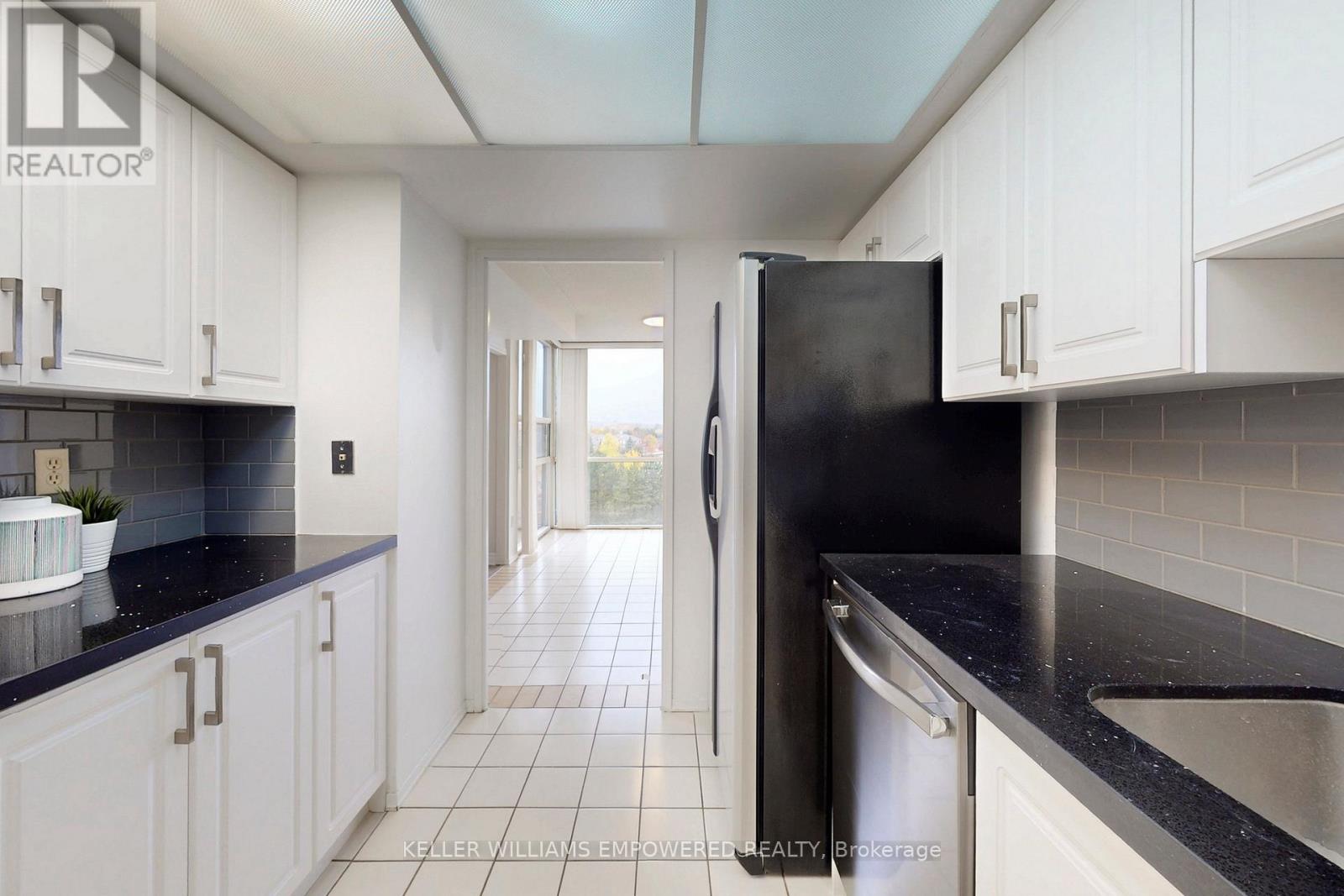 707 - 20 Harding Boulevard W, Richmond Hill, Ontario  L4C 9S4 - Photo 21 - N12568874