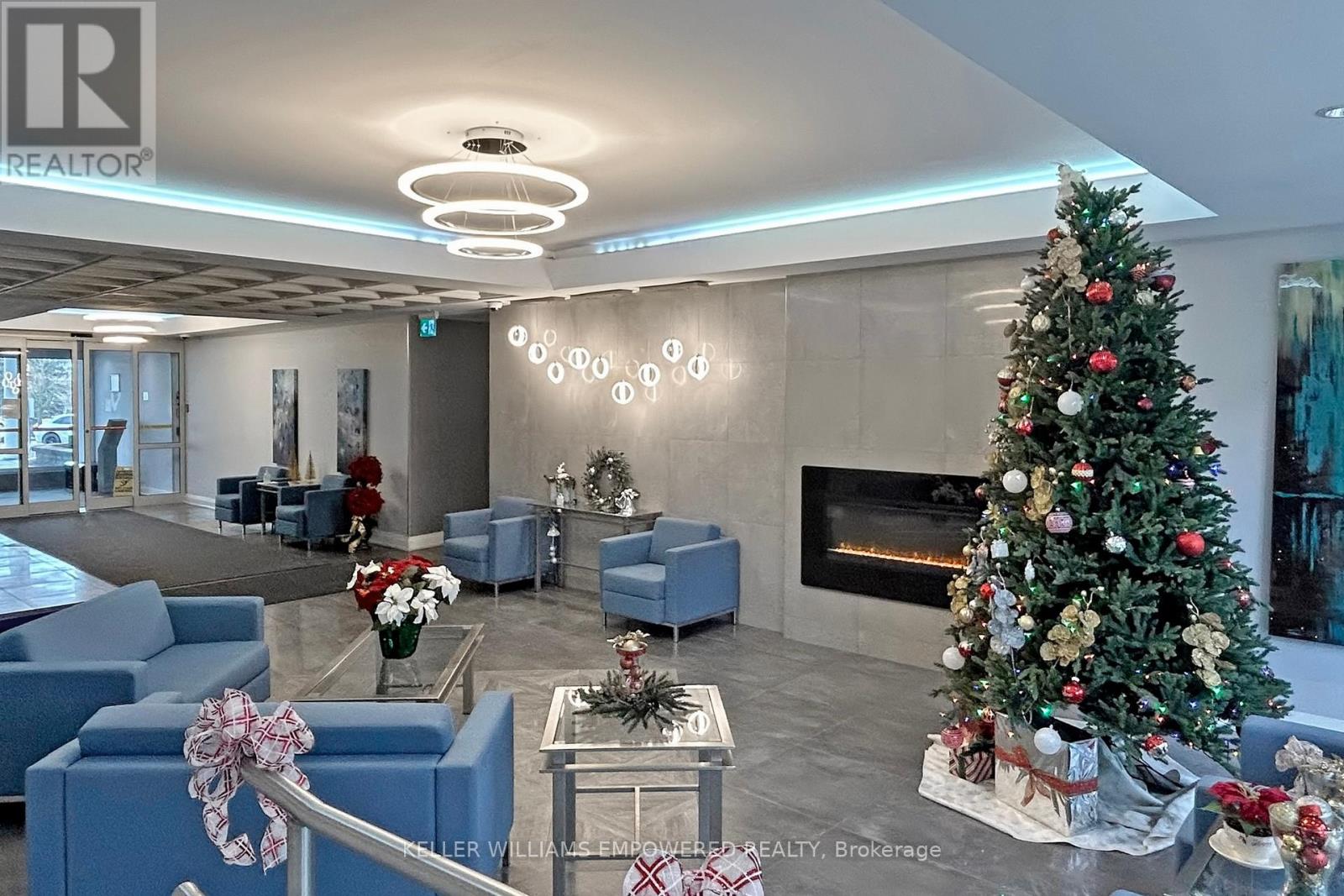 707 - 20 Harding Boulevard W, Richmond Hill, Ontario  L4C 9S4 - Photo 4 - N12568874