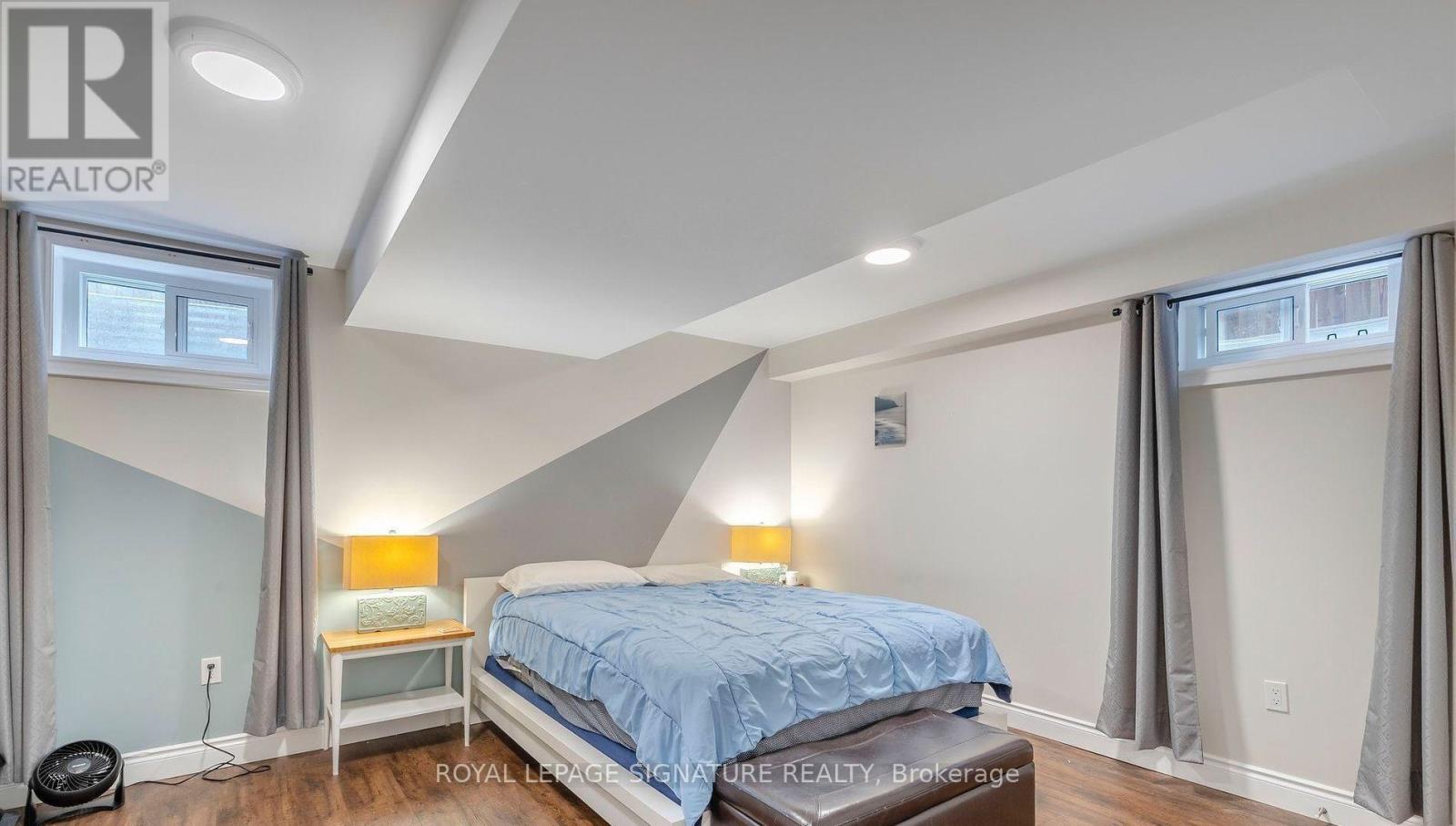 Lower - 10 Duval Drive, Barrie, Ontario  L4M 6V2 - Photo 9 - S12568858