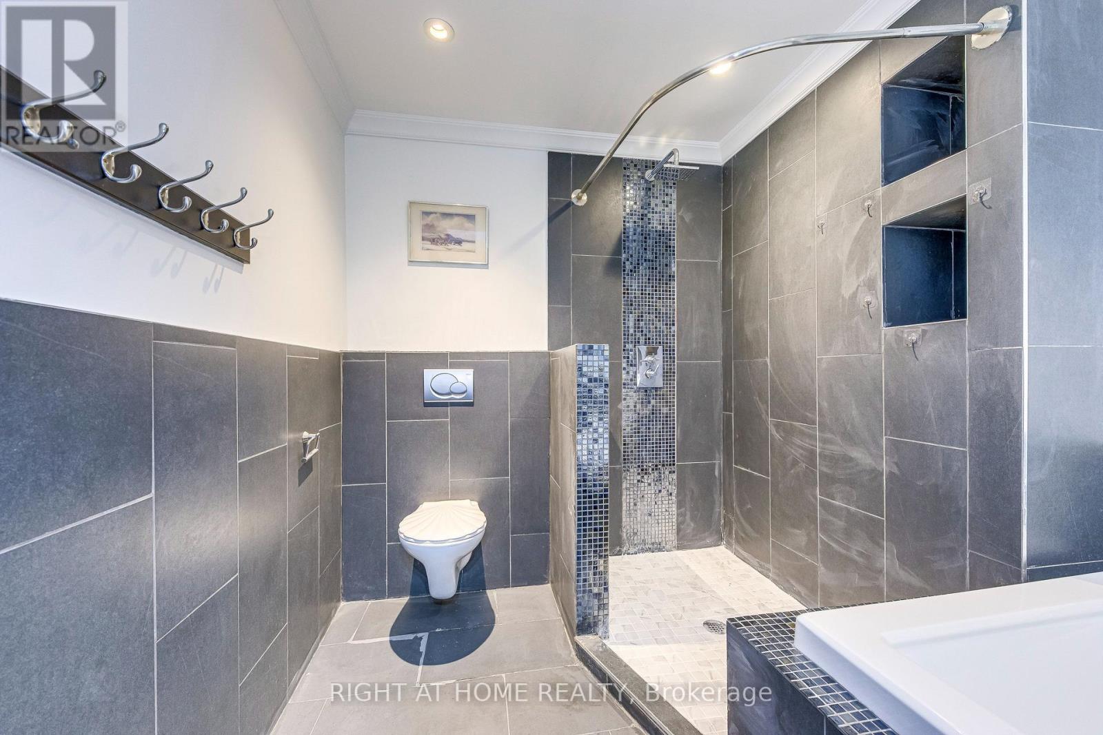 426 Lees Lane, Oakville, Ontario  L6L 4S7 - Photo 27 - W12568840