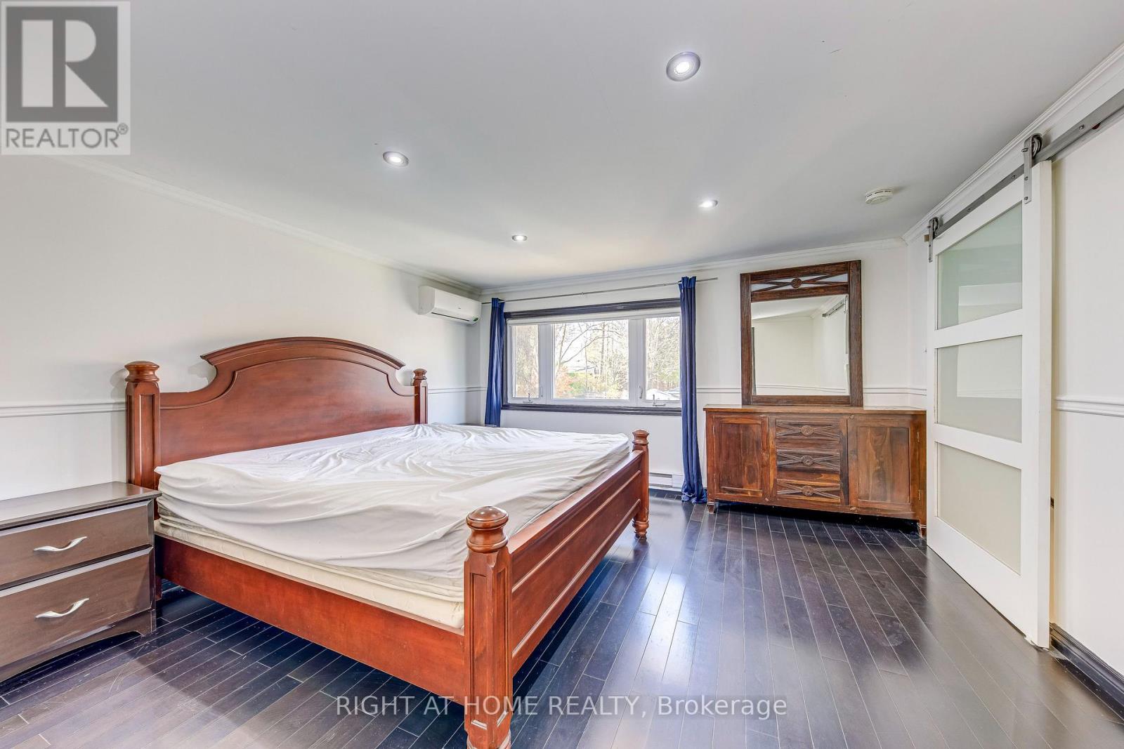 426 Lees Lane, Oakville, Ontario  L6L 4S7 - Photo 31 - W12568840