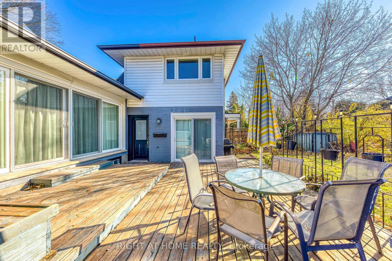 426 Lees Lane, Oakville, Ontario  L6L 4S7 - Photo 50 - W12568840