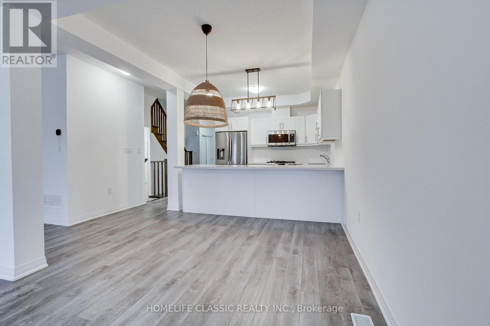 14 - 14 Laguna Village Crescent, Hamilton, Ontario  L8E 3M8 - Photo 14 - X12568860