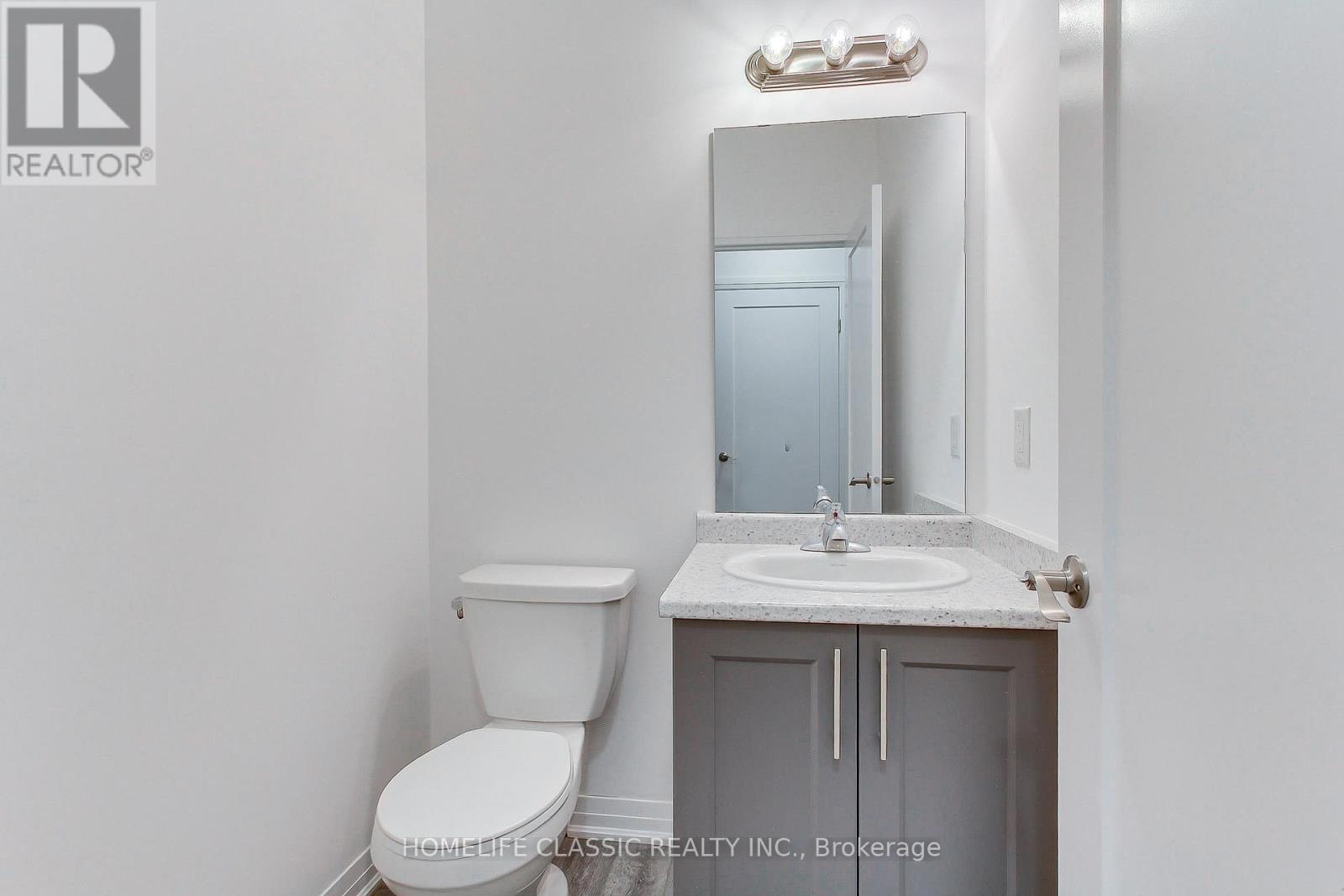 14 - 14 Laguna Village Crescent, Hamilton, Ontario  L8E 3M8 - Photo 17 - X12568860