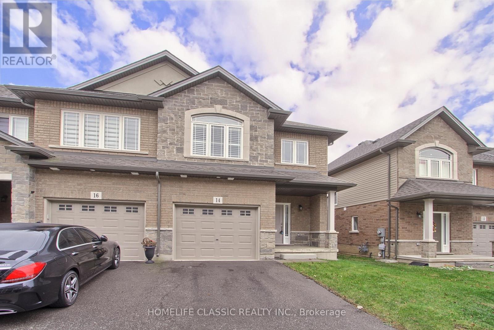 14 - 14 Laguna Village Crescent, Hamilton, Ontario  L8E 3M8 - Photo 2 - X12568860