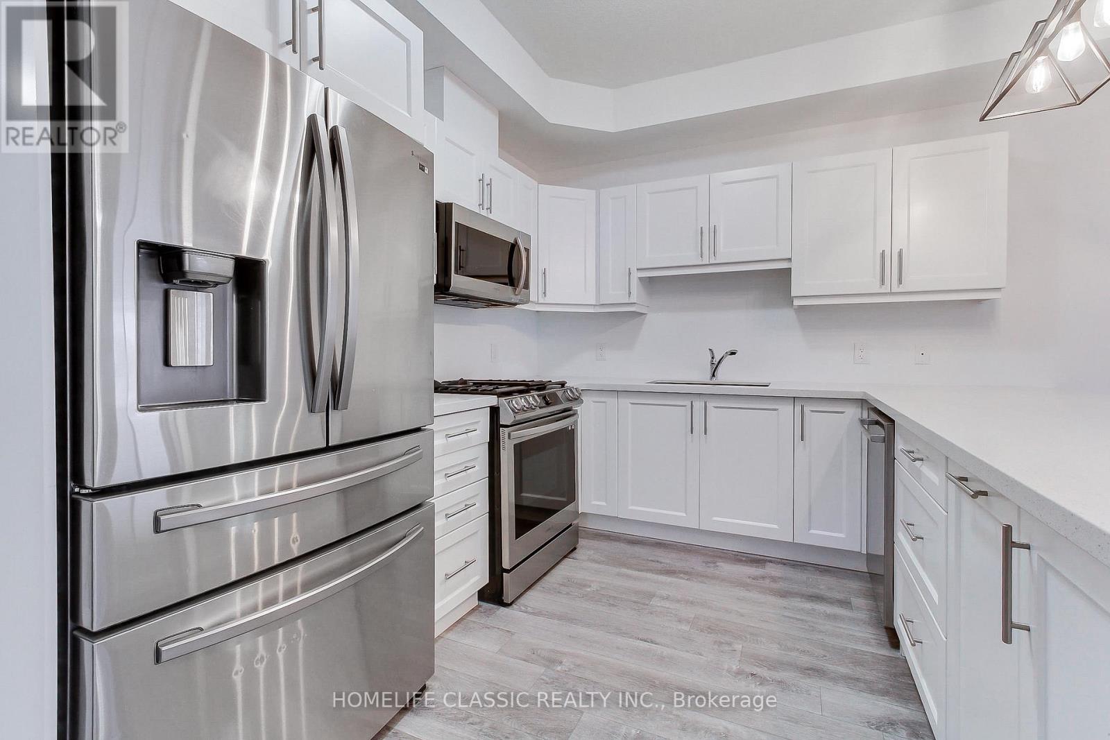 14 - 14 Laguna Village Crescent, Hamilton, Ontario  L8E 3M8 - Photo 22 - X12568860