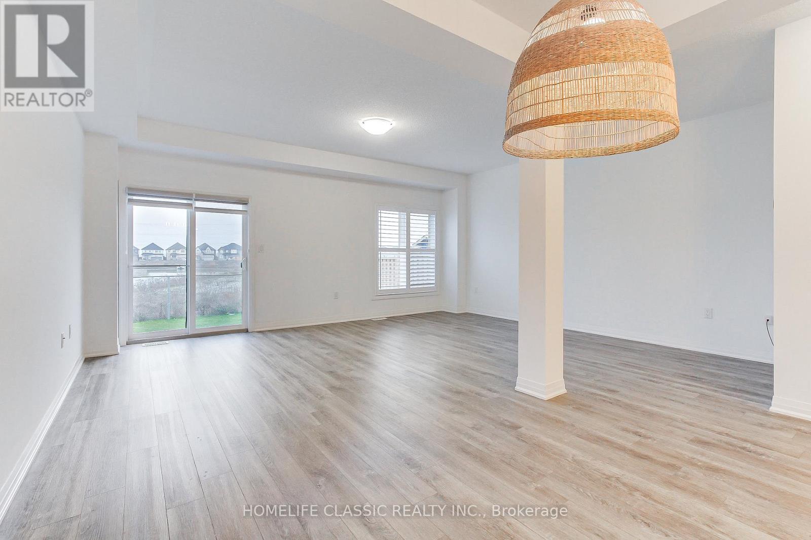 14 - 14 Laguna Village Crescent, Hamilton, Ontario  L8E 3M8 - Photo 23 - X12568860