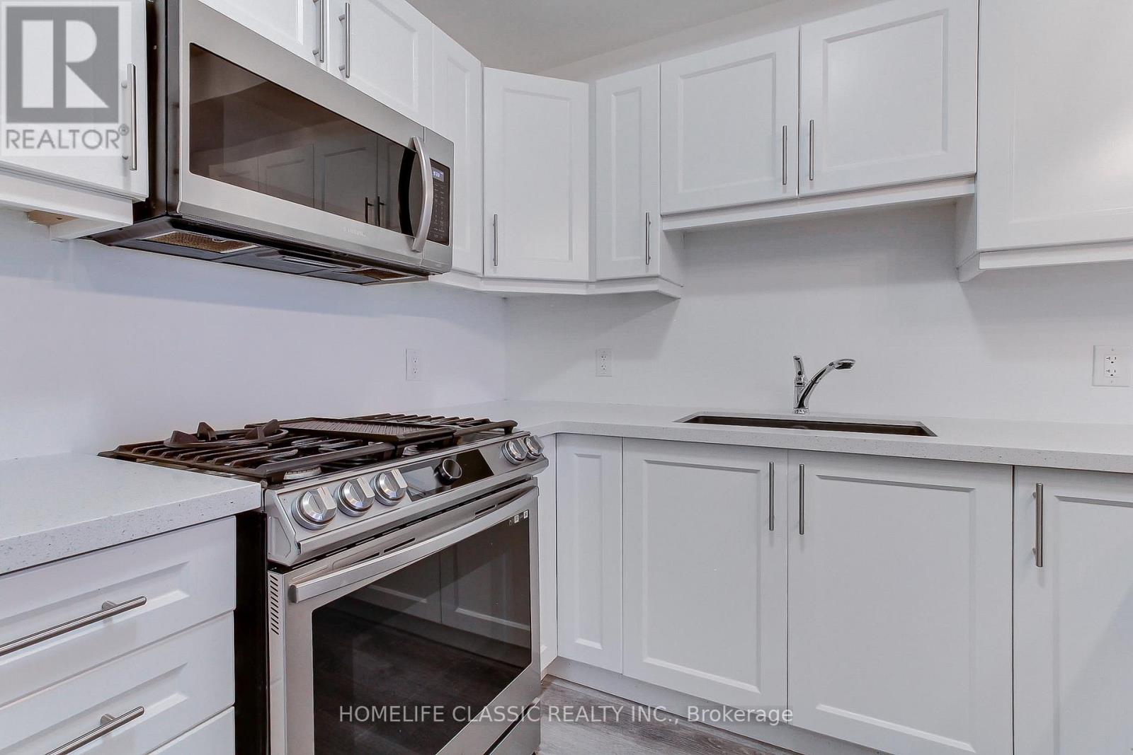 14 - 14 Laguna Village Crescent, Hamilton, Ontario  L8E 3M8 - Photo 32 - X12568860