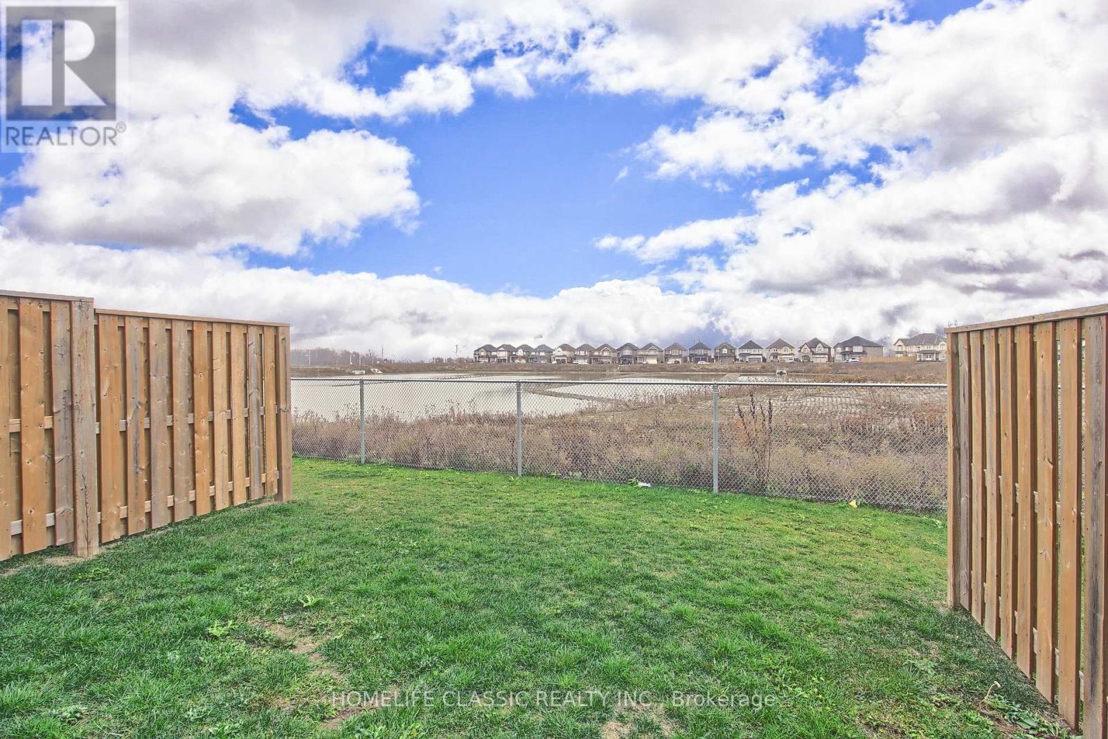 14 - 14 Laguna Village Crescent, Hamilton, Ontario  L8E 3M8 - Photo 42 - X12568860