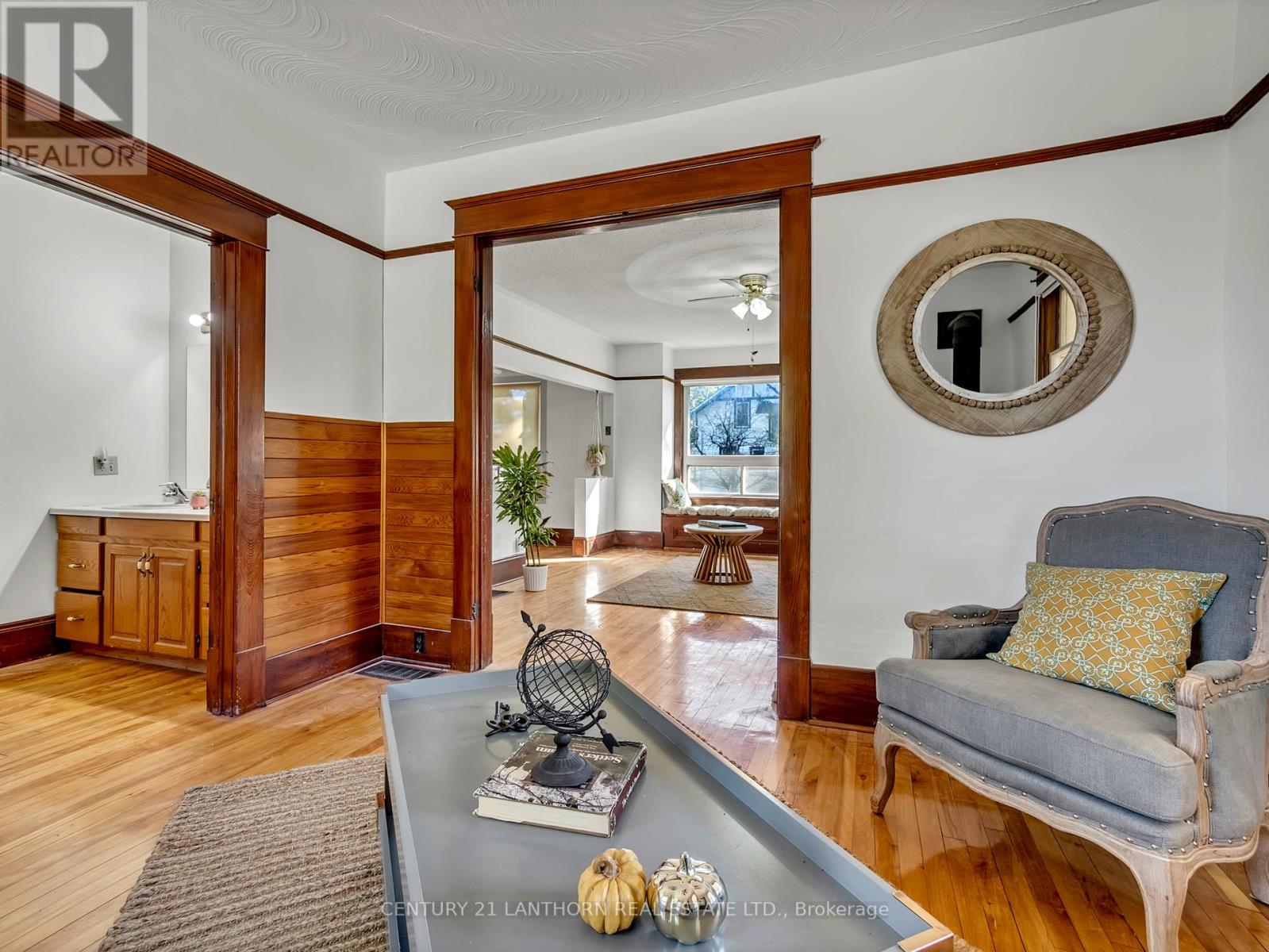 49 Consecon Street, Prince Edward County, Ontario  K0K 3L0 - Photo 11 - X12568886