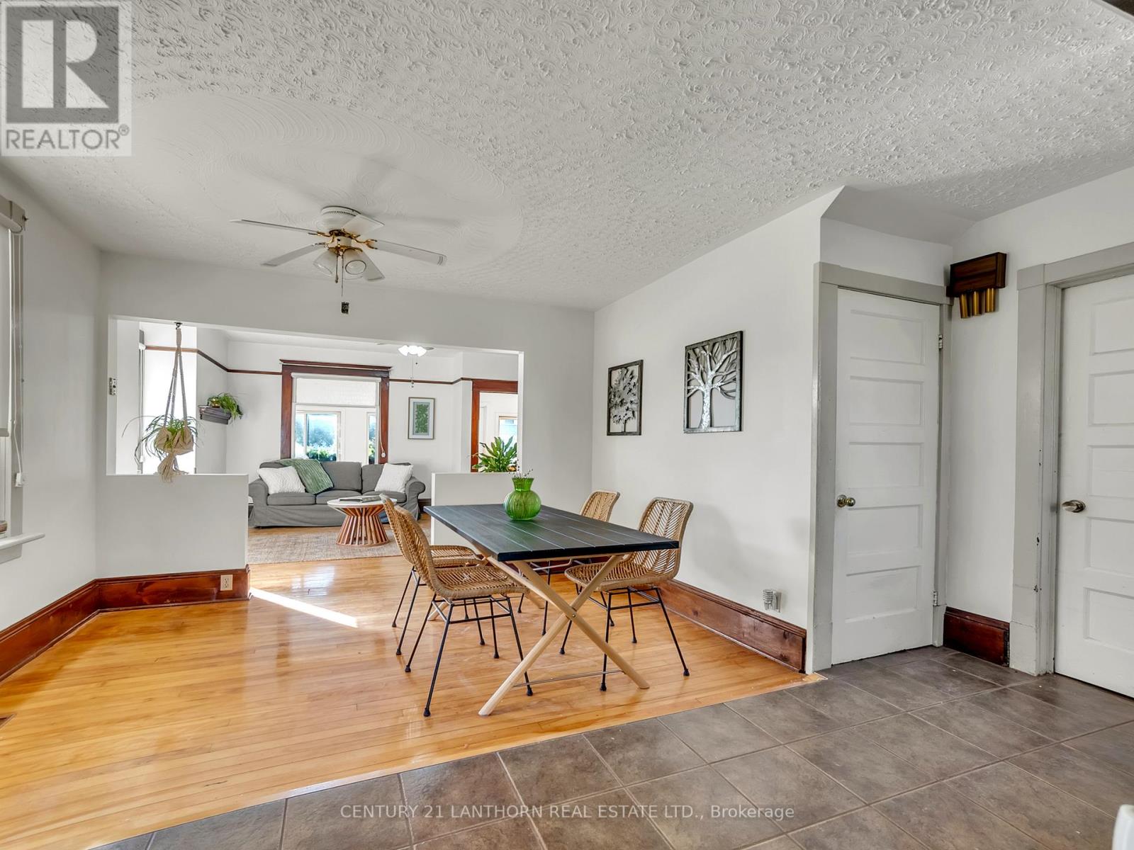 49 Consecon Street, Prince Edward County, Ontario  K0K 3L0 - Photo 17 - X12568886