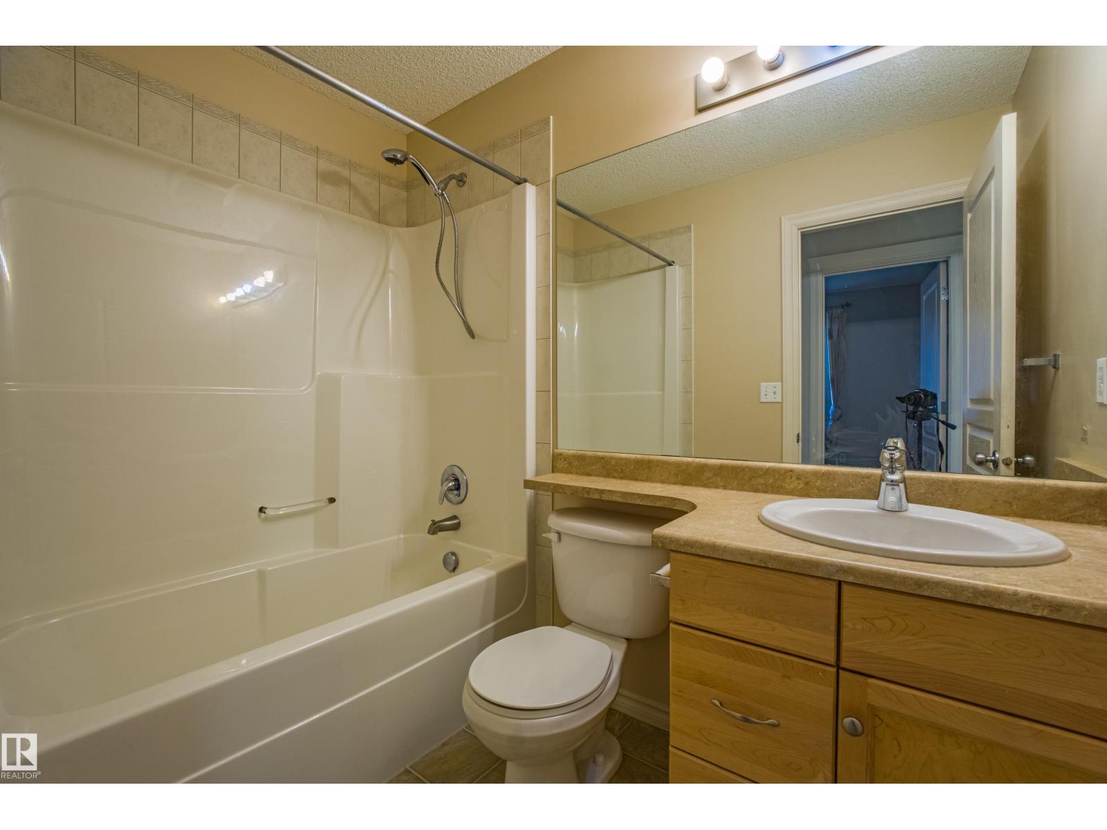 1253 Latta Cr Nw, Edmonton, Alberta  T6R 3P6 - Photo 43 - E4466375