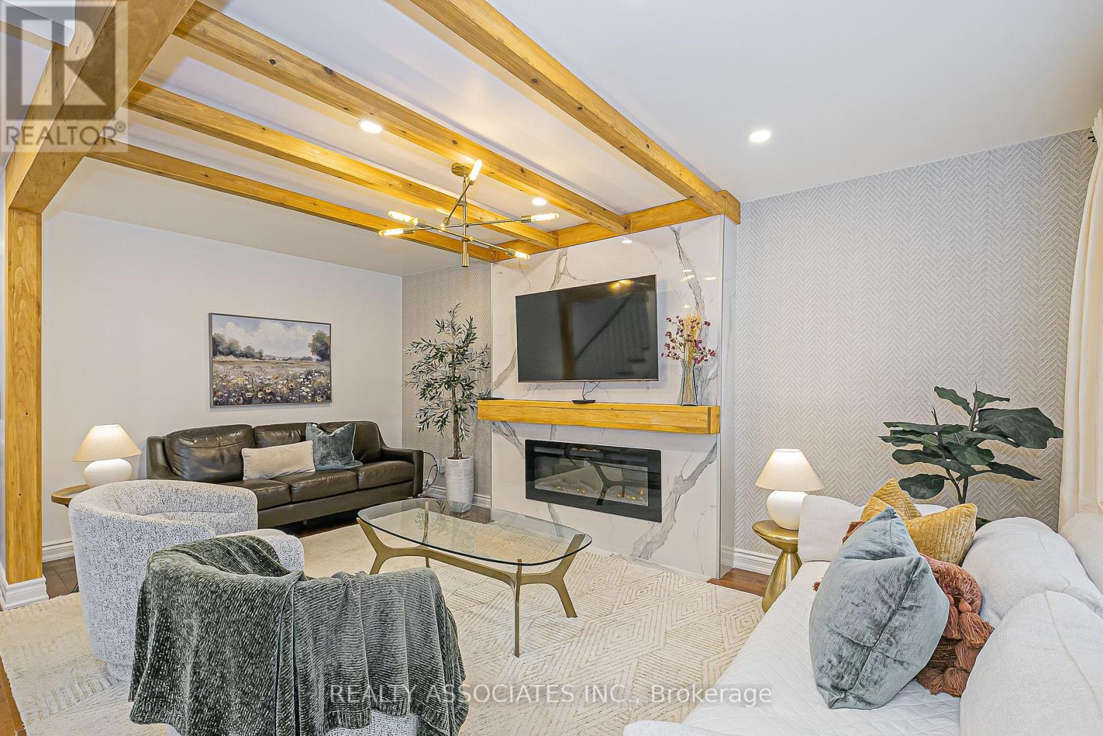 81 Derby Court, Newmarket, Ontario  L3Y 5Z8 - Photo 22 - N12559172