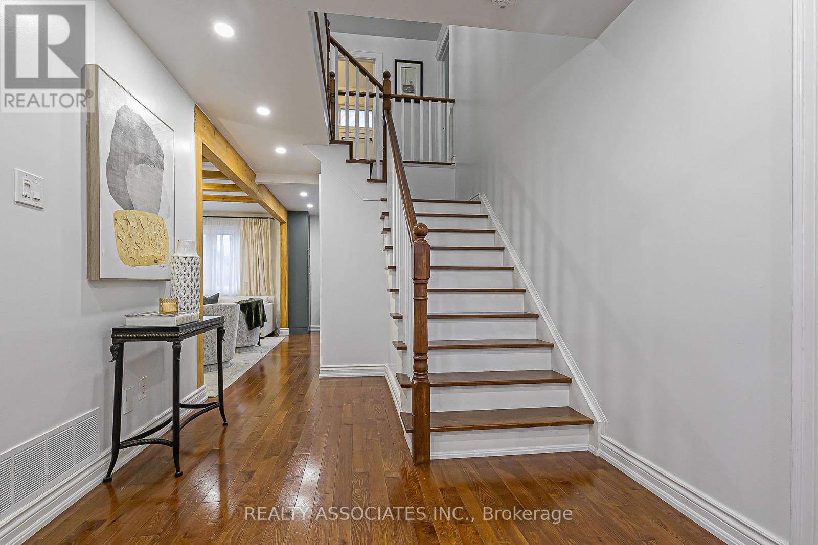 81 Derby Court, Newmarket, Ontario  L3Y 5Z8 - Photo 35 - N12559172