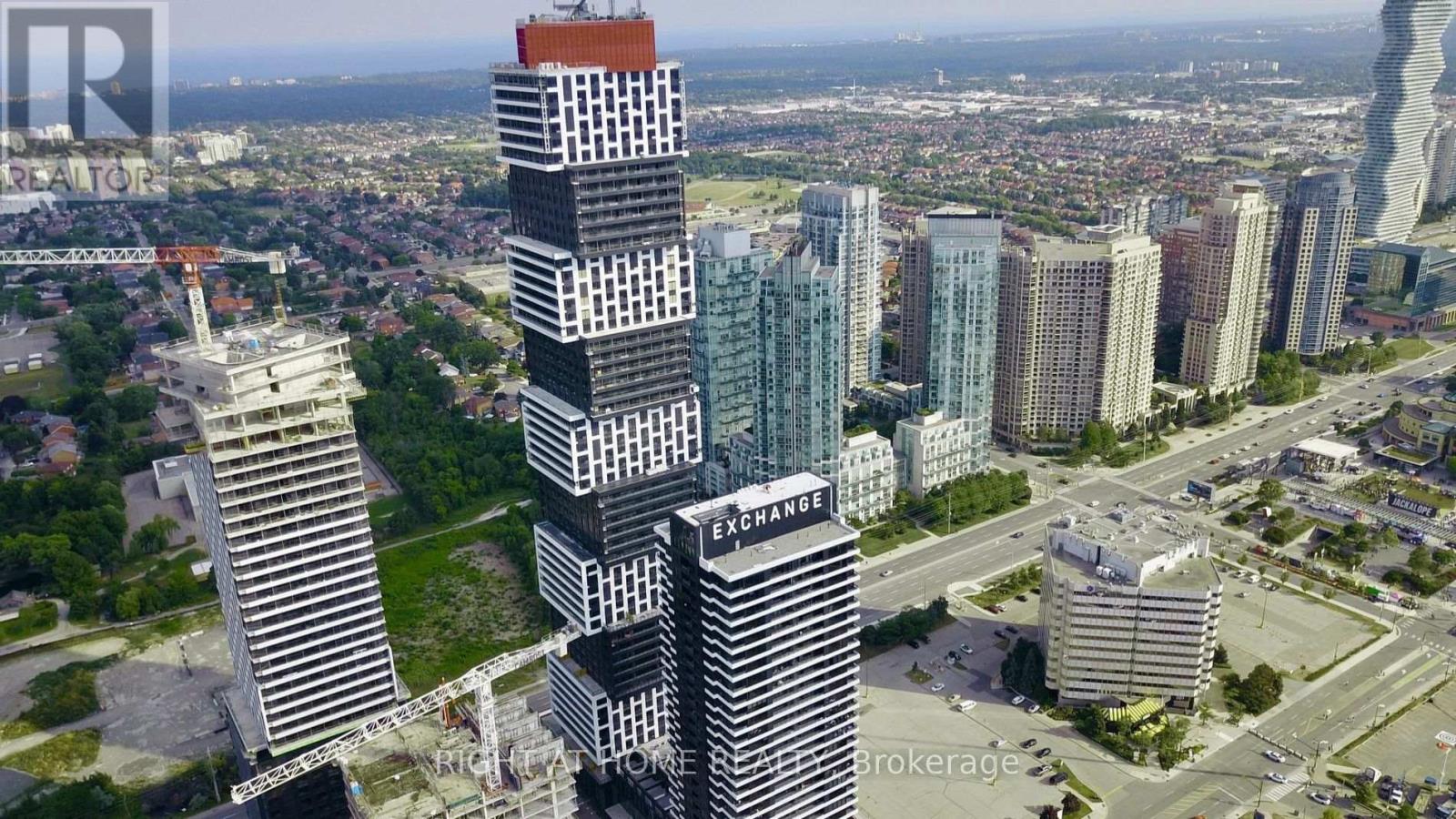 3810 - 4015 The Exchange Street, Mississauga, Ontario  L5B 0N9 - Photo 2 - W12553464