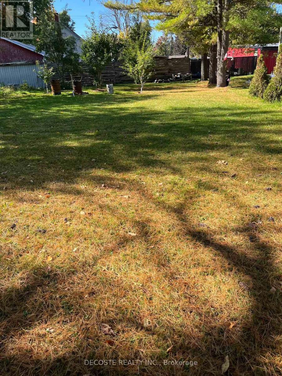 0000 Queen Street S, South Glengarry, Ontario  K0C 1N0 - Photo 2 - X12568880