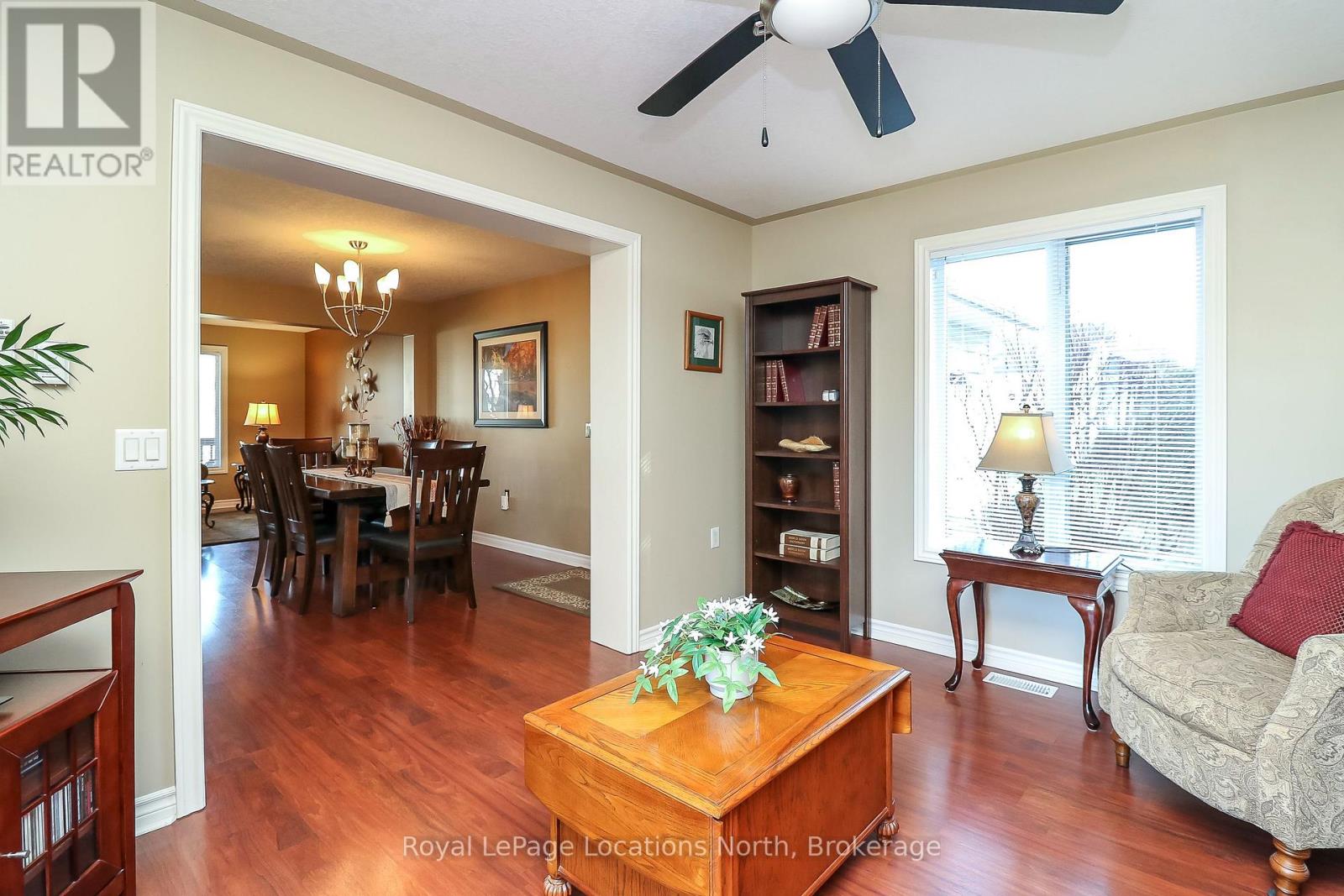 24 Kentucky Avenue, Wasaga Beach, Ontario  L9Z 3A8 - Photo 21 - S12568888