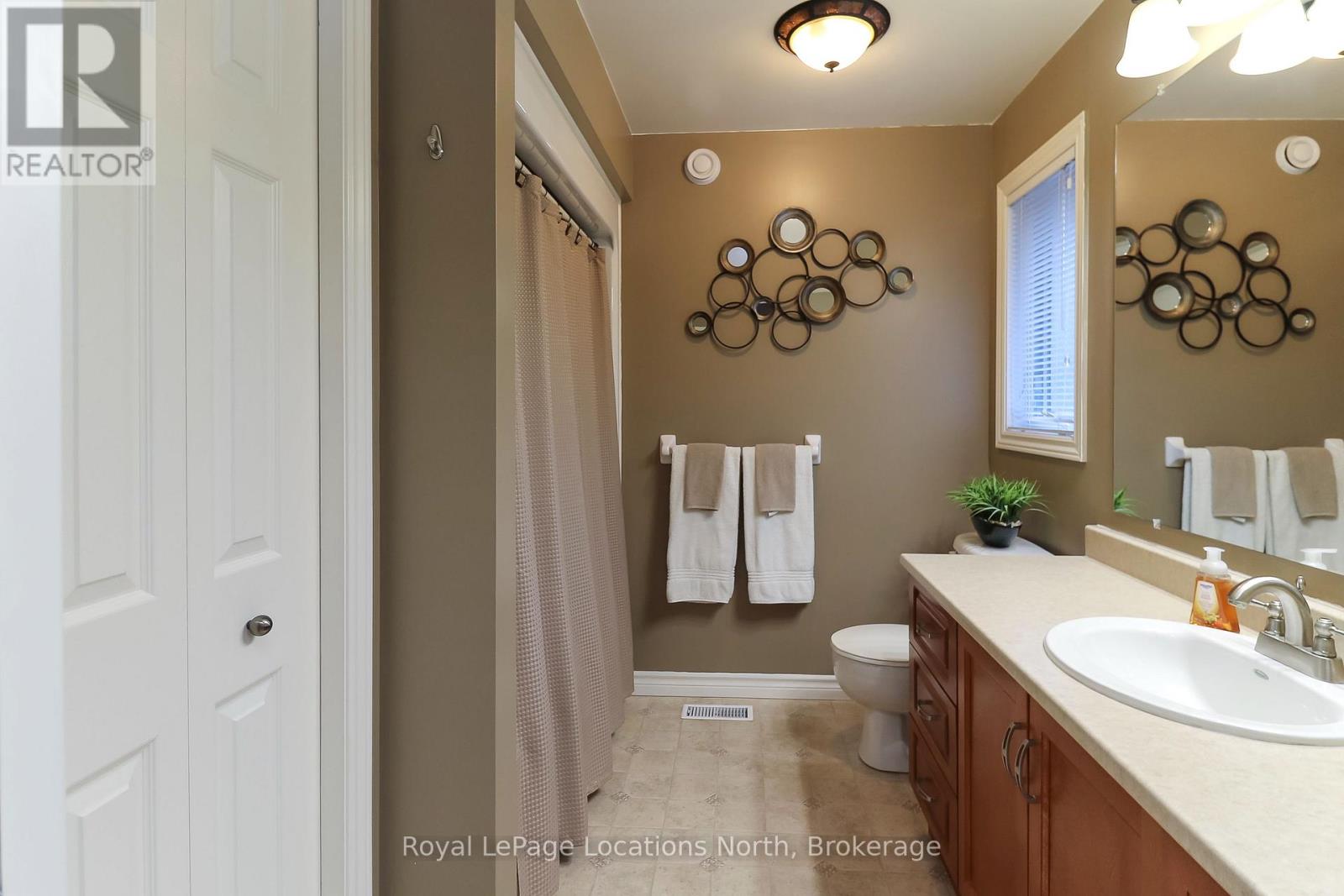 24 Kentucky Avenue, Wasaga Beach, Ontario  L9Z 3A8 - Photo 28 - S12568888