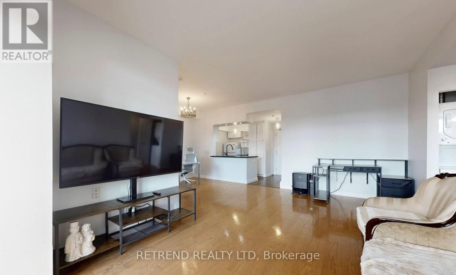 310 - 1750 Bayview Avenue, Toronto, Ontario  M4G 4H6 - Photo 8 - C12567846