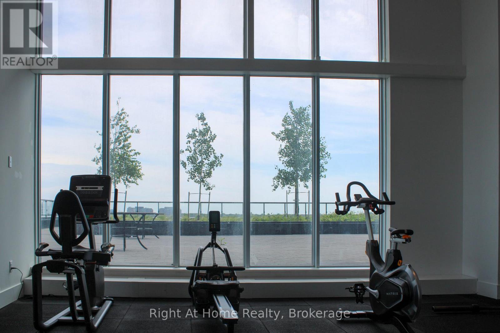 815 - 2489 Taunton Road, Oakville, Ontario  L6H 3R8 - Photo 35 - W12568898