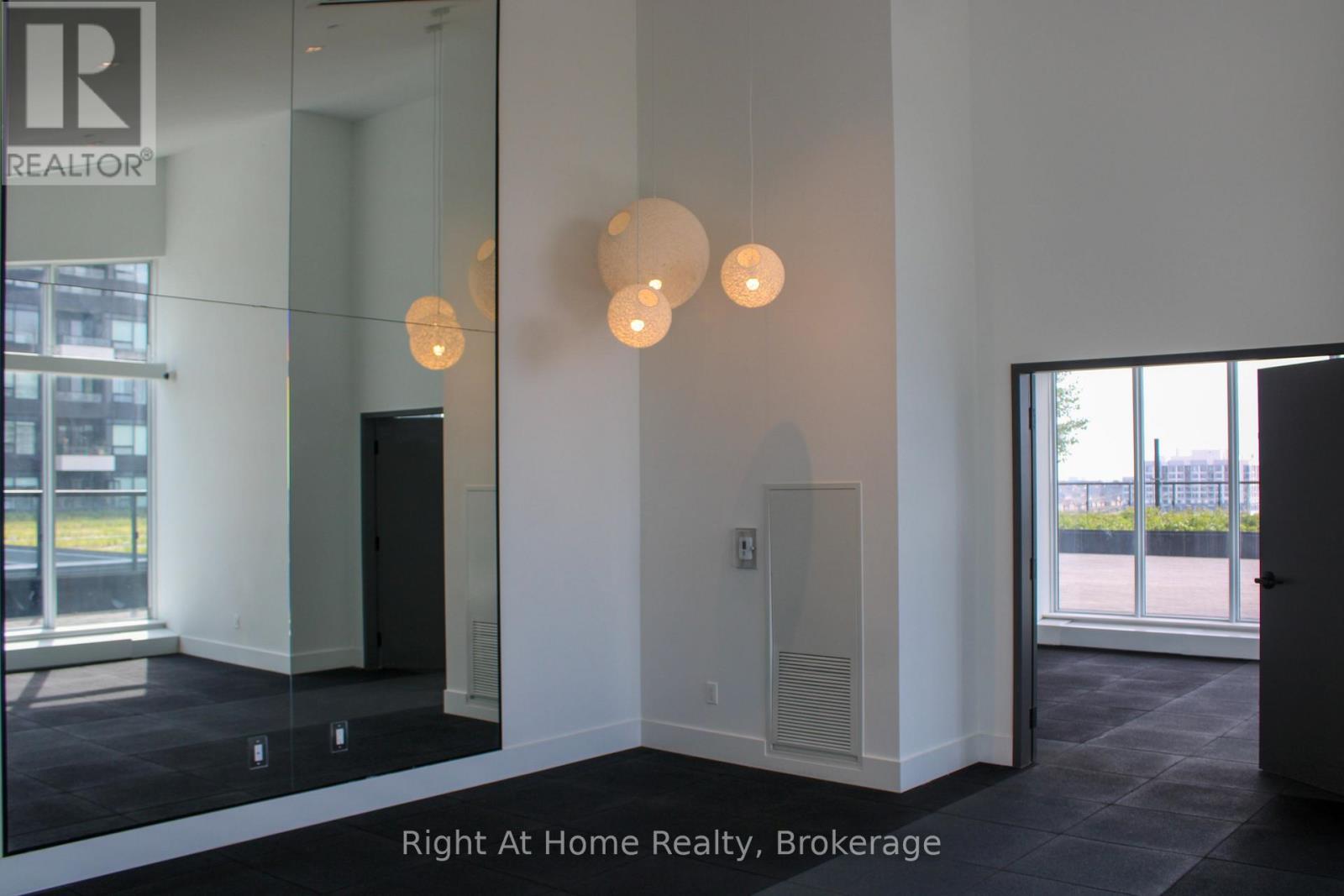 815 - 2489 Taunton Road, Oakville, Ontario  L6H 3R8 - Photo 50 - W12568898