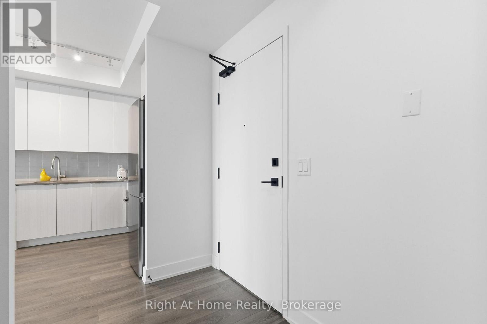 815 - 2489 Taunton Road, Oakville, Ontario  L6H 3R8 - Photo 6 - W12568898