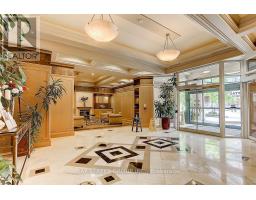 1805 - 909 BAY STREET, Toronto, Ontario