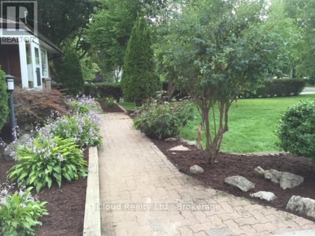 2438 Hixon Street, Oakville, Ontario L6L 1V1 - Photo 5 - W12568088