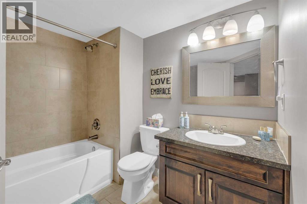 65 Emily Crescent, Lacombe, Alberta  T4L 0C8 - Photo 34 - A2271054