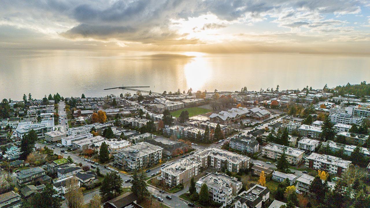 302 15389 Roper Avenue, White Rock, British Columbia  V4B 2S8 - Photo 33 - R3068358