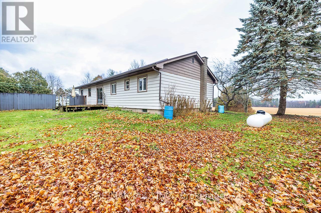 134 Day Drive, Kawartha Lakes, Ontario  L3V 6H5 - Photo 37 - X12568930