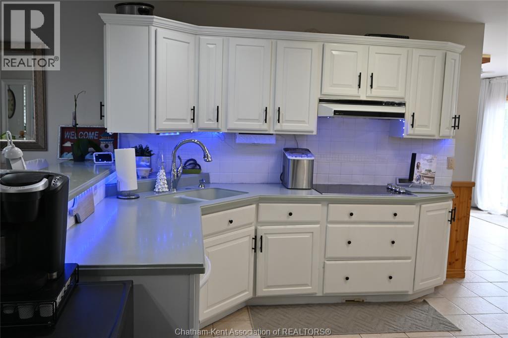 7150 Talbot Trail, Raleigh Township, Ontario N0P 1A0 - Photo 4 - 25029353