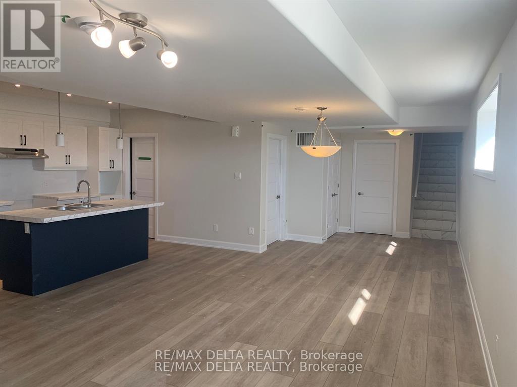 A - 928 Chablis Crescent, Russell, Ontario  K0A 1W0 - Photo 6 - X12568908