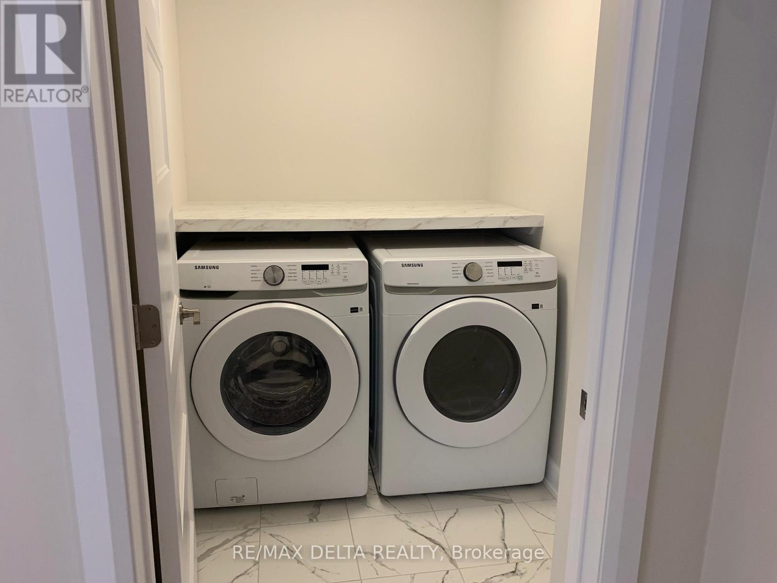 A - 928 Chablis Crescent, Russell, Ontario  K0A 1W0 - Photo 8 - X12568908