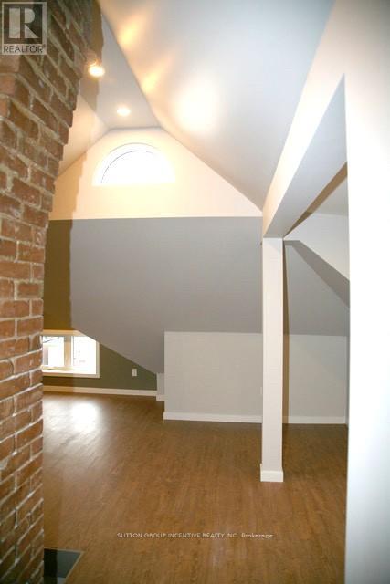 18 Worsley Street, Barrie (City Centre), Ontario  L4M 1L4 - Photo 29 - S12539862