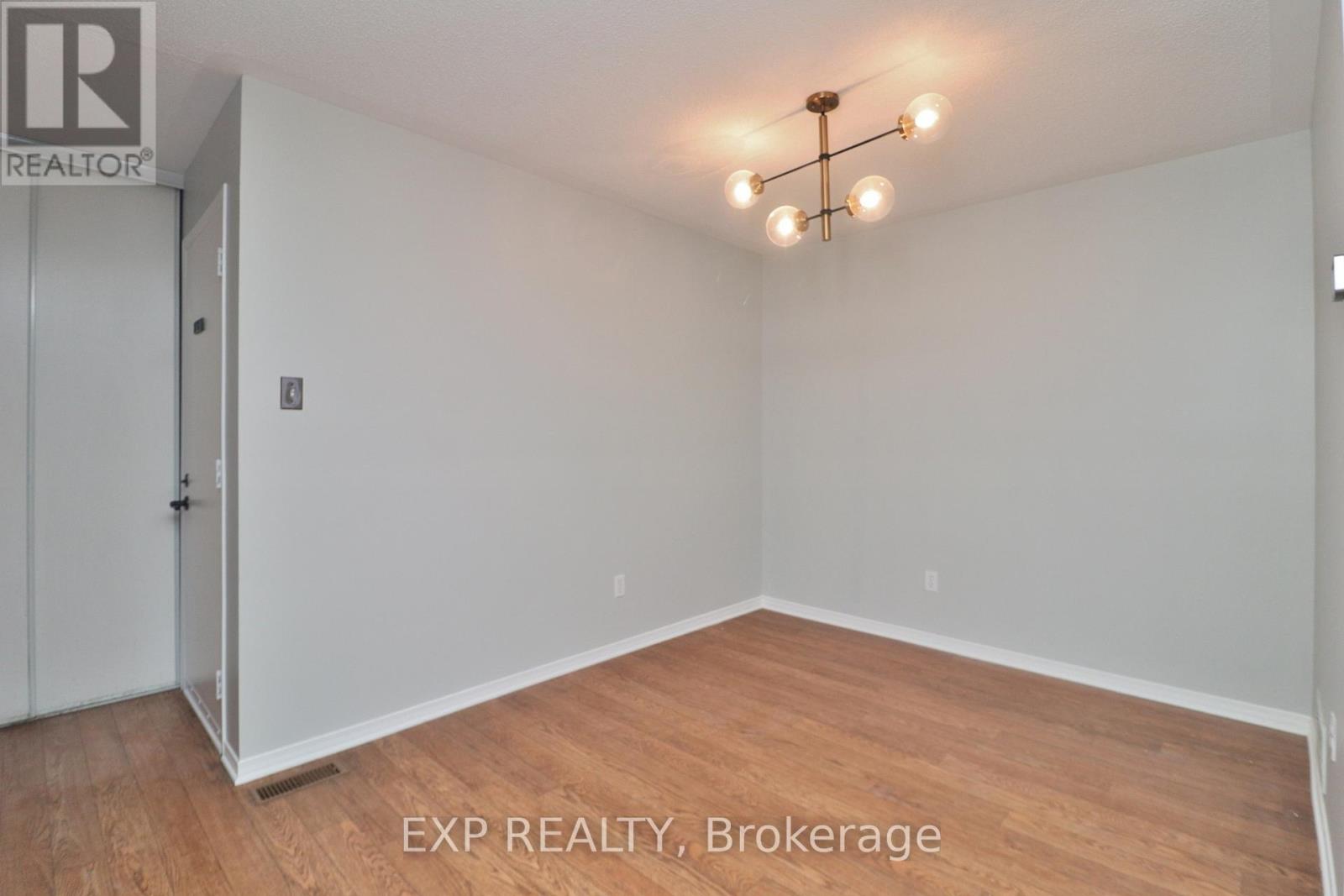 2127 Lauzon Street, Ottawa, Ontario  K4A 3K7 - Photo 10 - X12554630