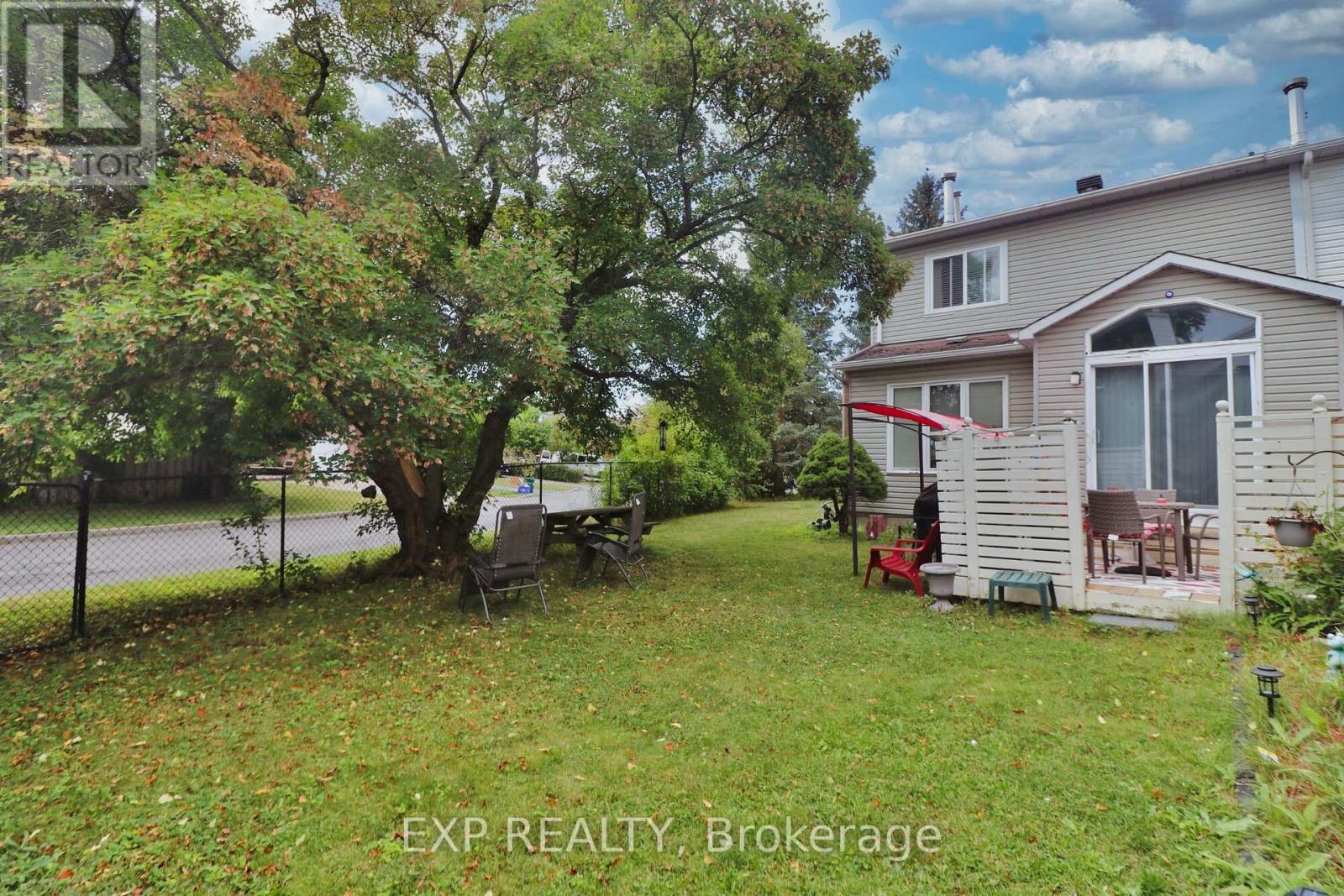 2127 Lauzon Street, Ottawa, Ontario  K4A 3K7 - Photo 45 - X12554630