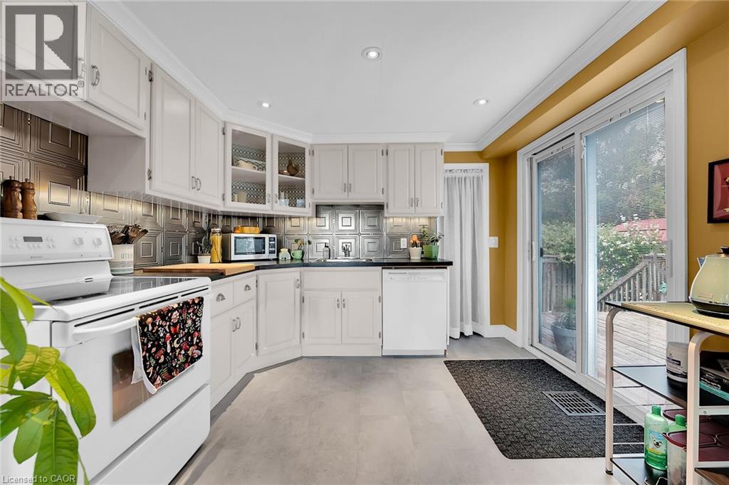 805 Broad Street E, Dunnville, Ontario  N1A 1H4 - Photo 15 - 40789733