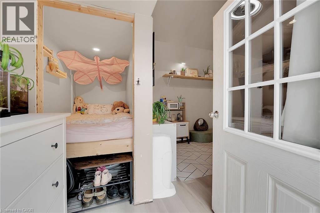 805 Broad Street E, Dunnville, Ontario  N1A 1H4 - Photo 32 - 40789733