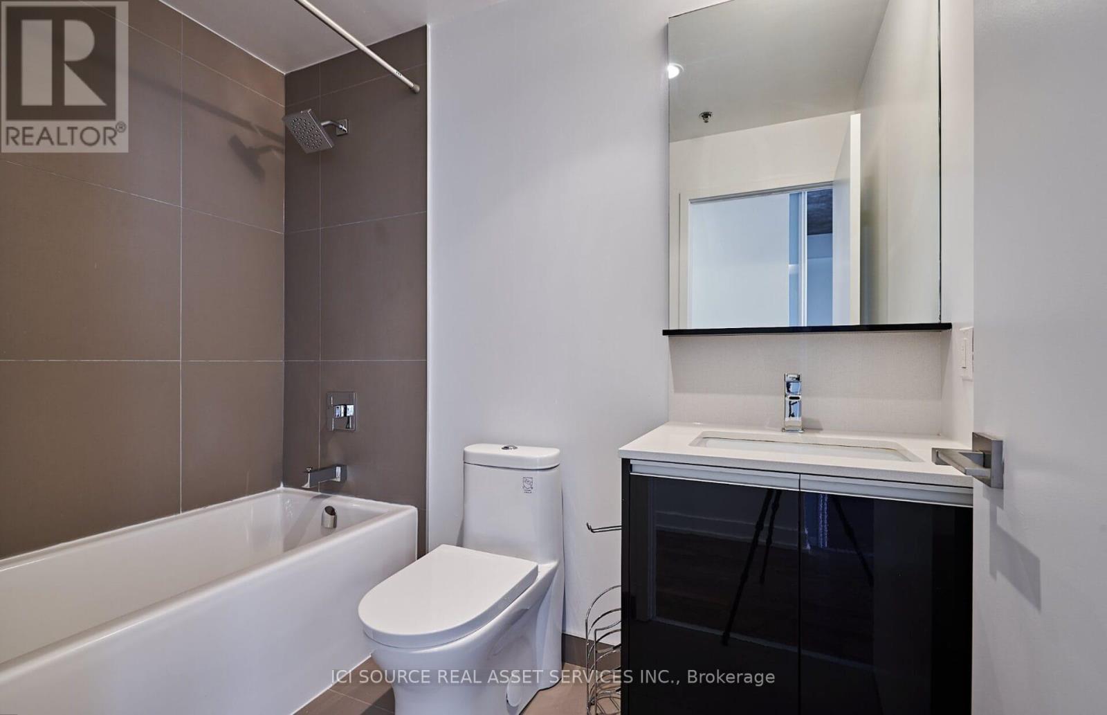 726 - 20 Minowan Miikan Lane, Toronto, Ontario  M6J 0E5 - Photo 9 - C12568914