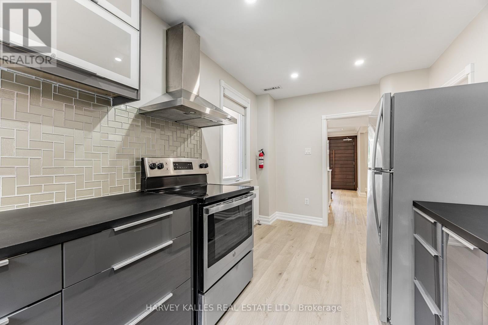 1836 Bathurst Street, Toronto, Ontario  M5P 3K7 - Photo 14 - C12568922