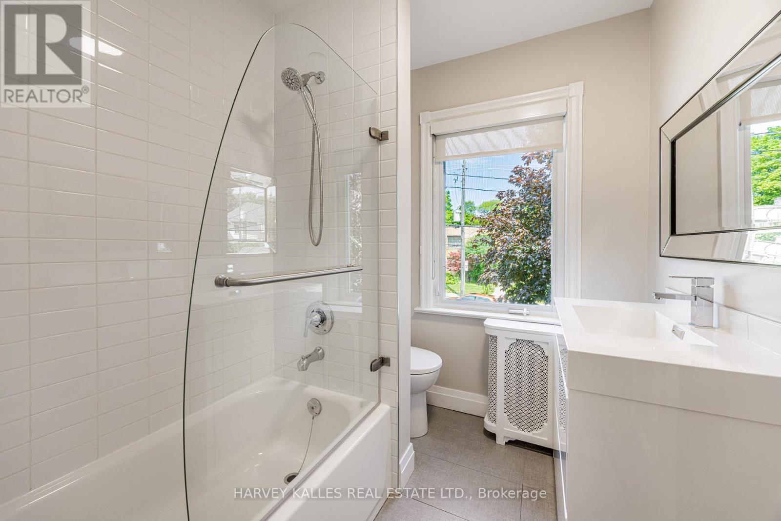 1836 Bathurst Street, Toronto, Ontario  M5P 3K7 - Photo 15 - C12568922