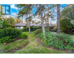 2264 COURIER LANE, Mississauga, Ontario